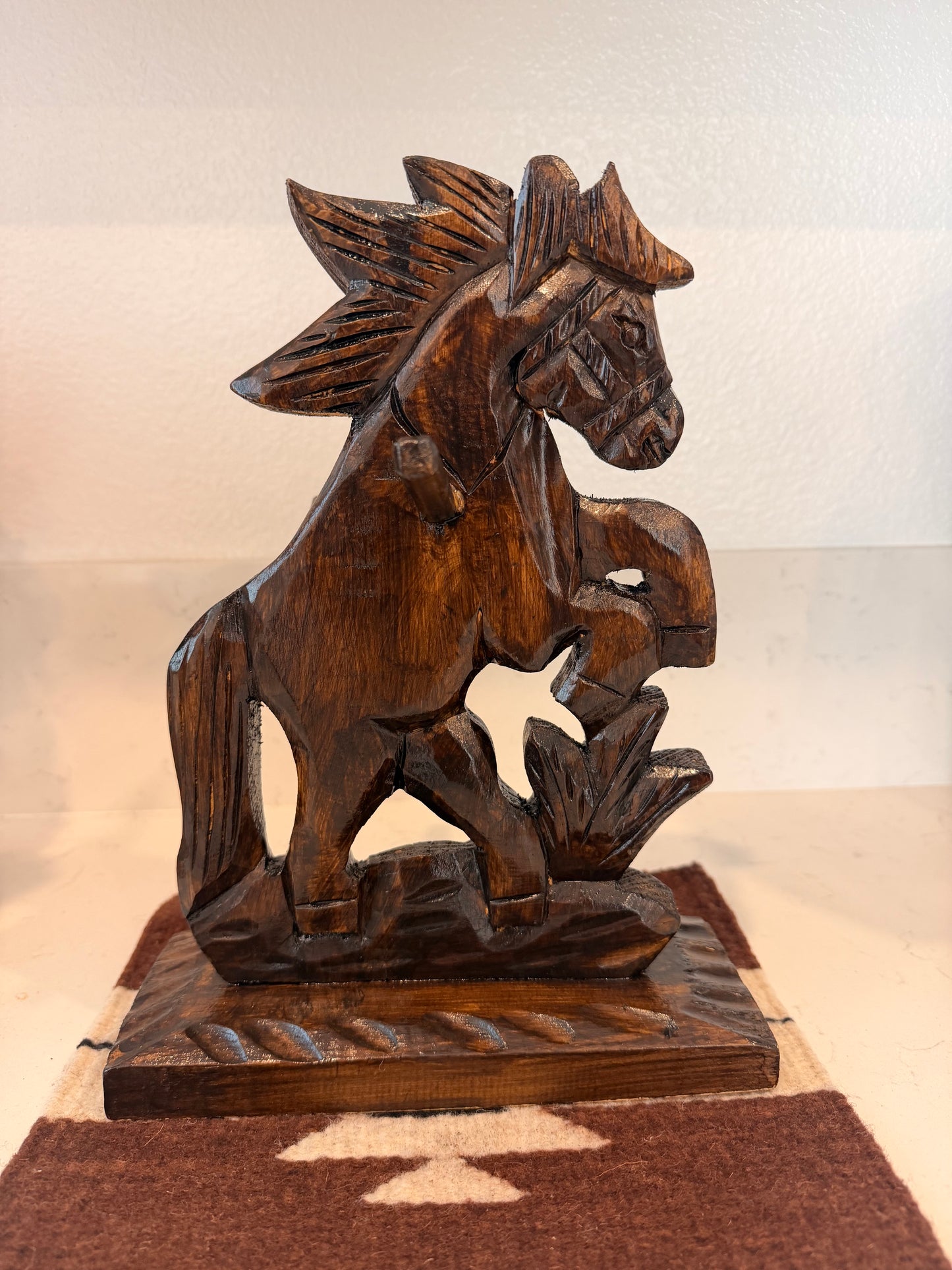 Wooden horse Mug holder (caballo)