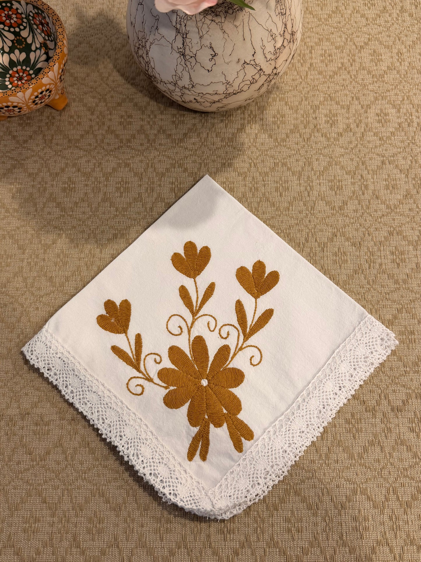 Golden flower Otomi Napkin