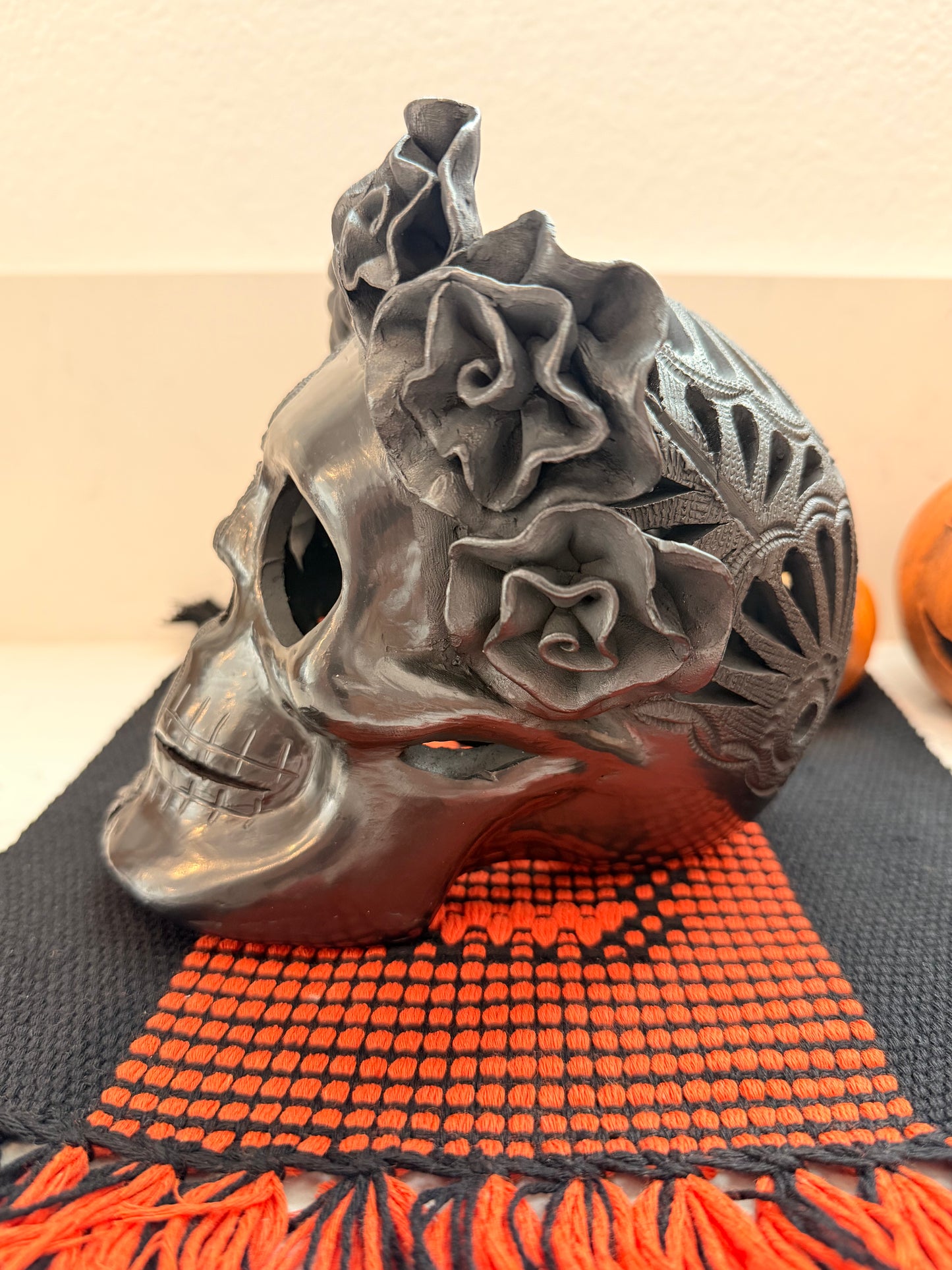 Barro negro Frida skull 13