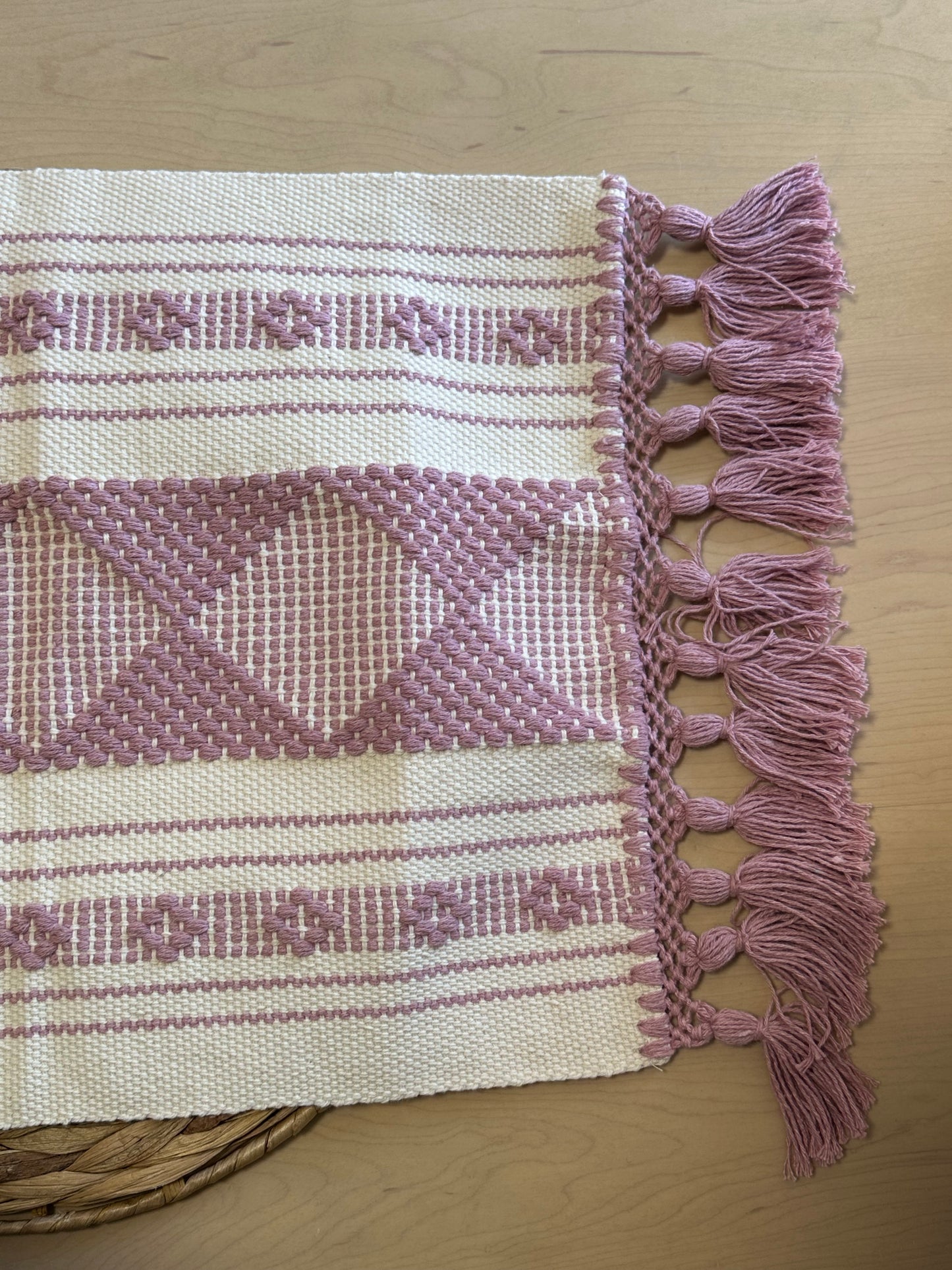 Waist loom placemat (lilac/pink)