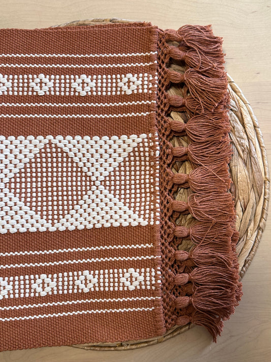 Waist loom placemat (copper)
