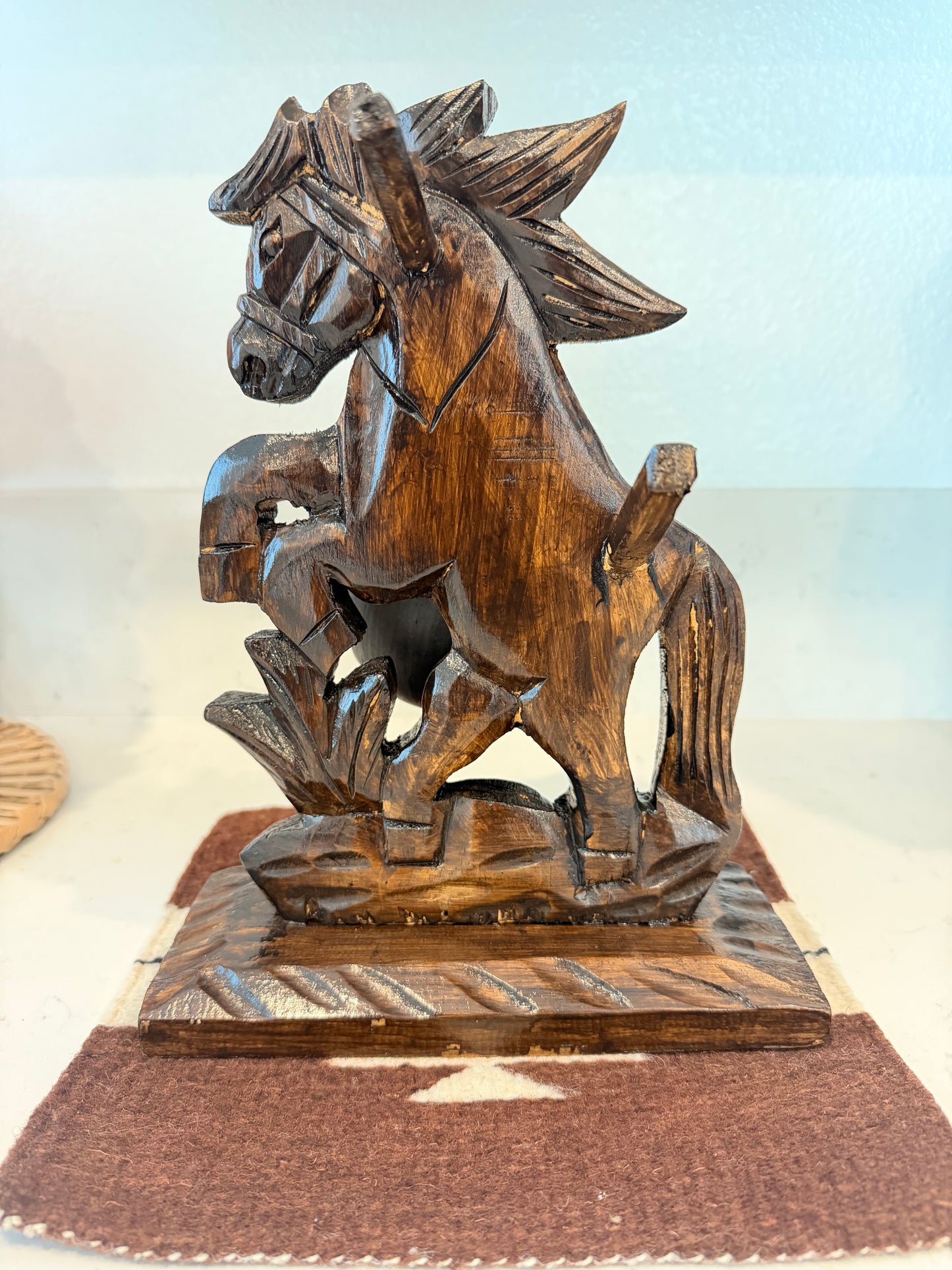 Wooden horse Mug holder (caballo)