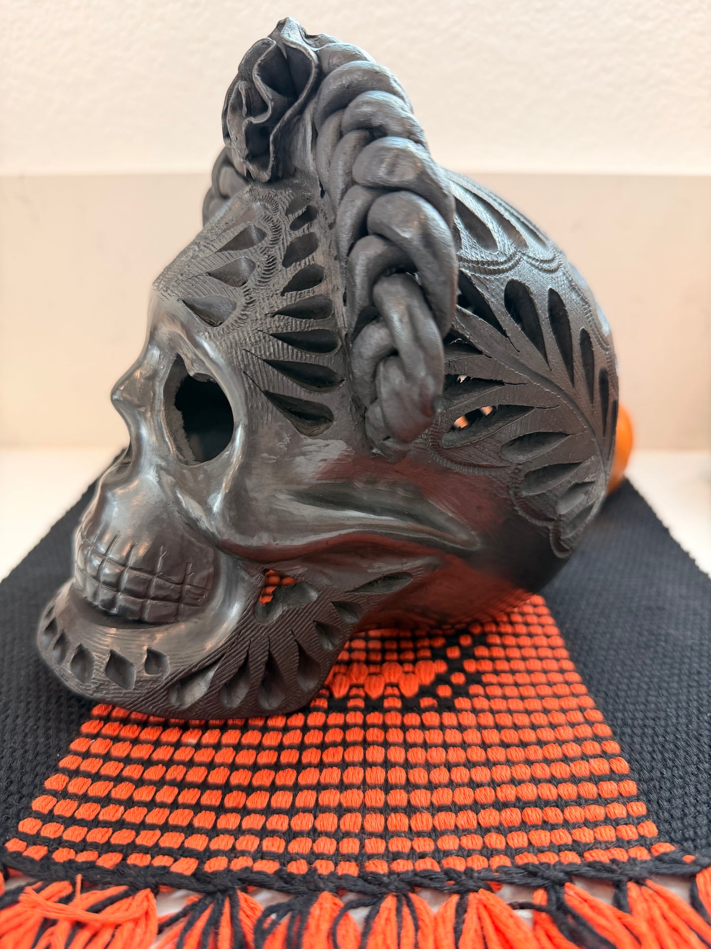 Barro negro Frida skull 3
