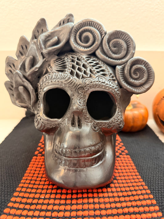Barro negro Frida skull 11