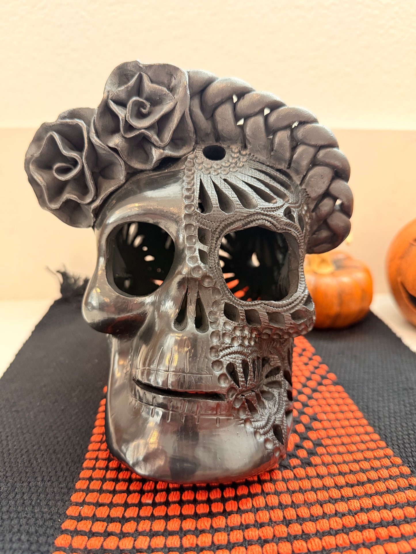 Barro negro Frida skull 12