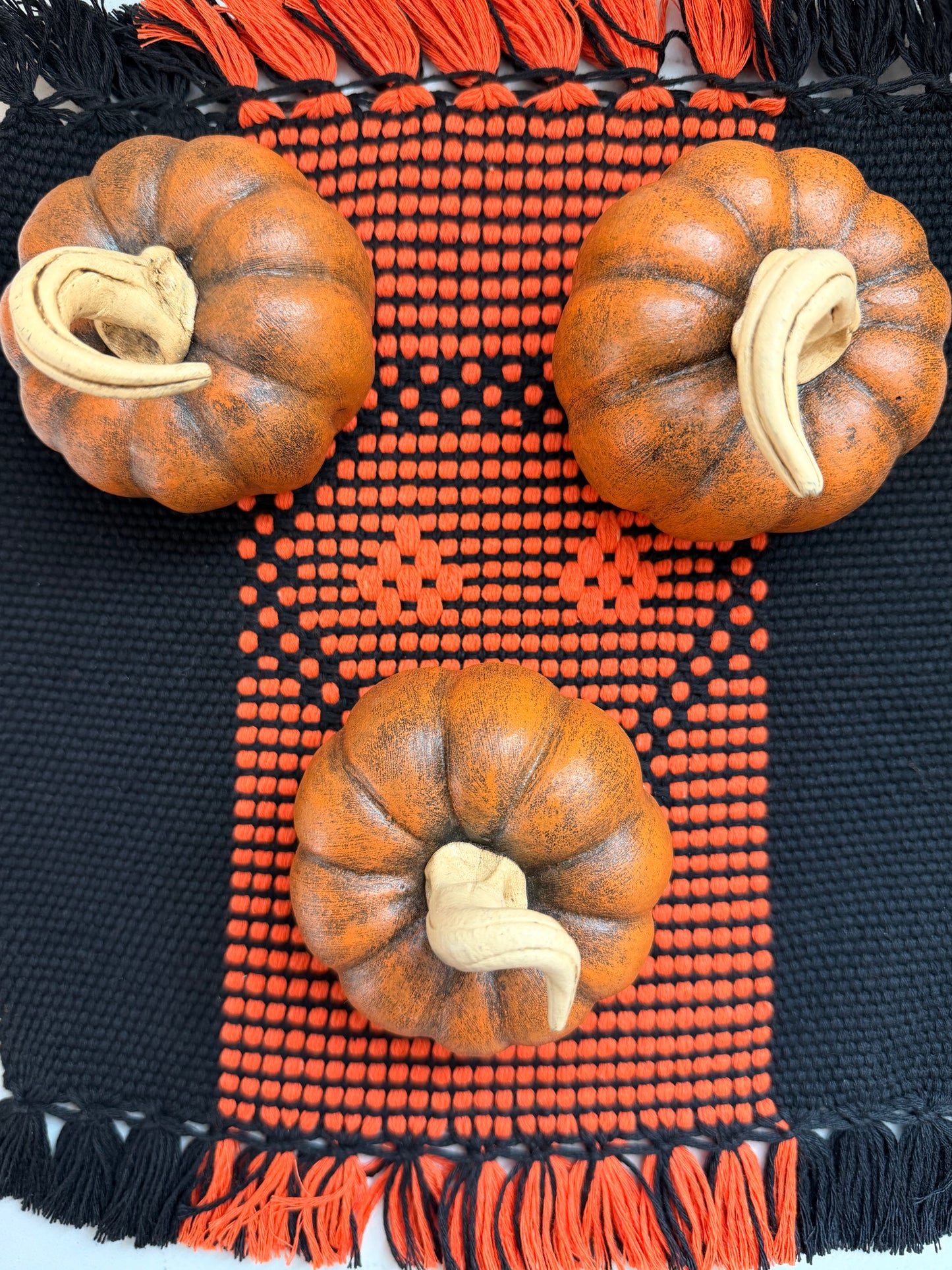 Mini barro pumpkins